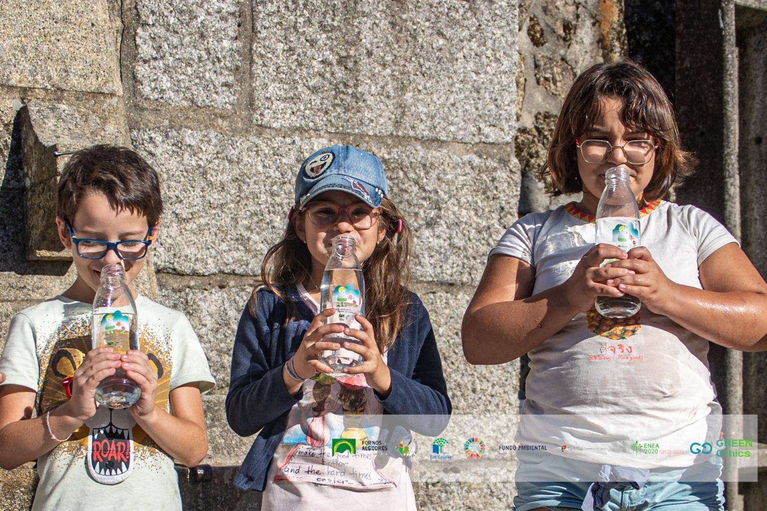 Concurso de Ideias - Sessão Fotográfica "Eu Bebo Água da Torneira"