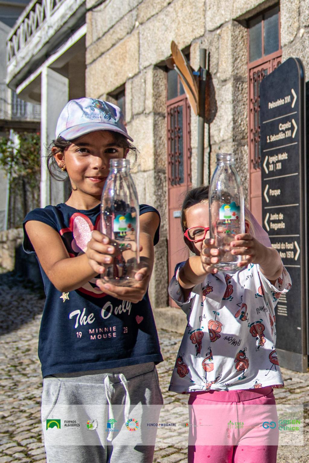 Concurso de Ideias - Sessão Fotográfica "Eu Bebo Água da Torneira"