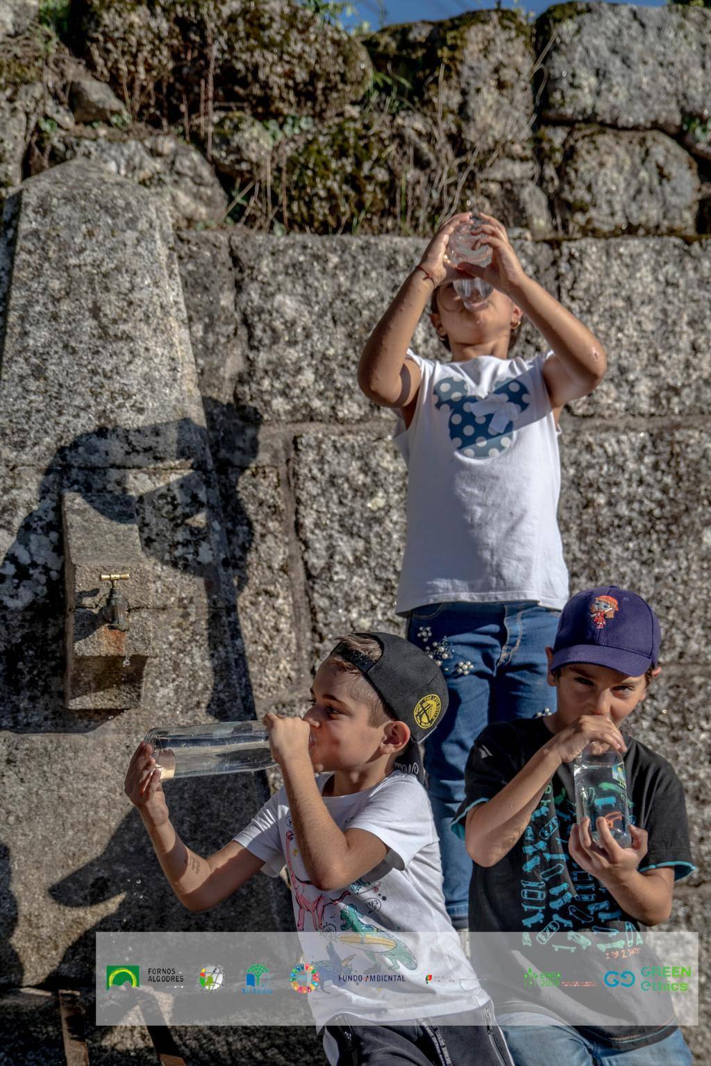 Concurso de Ideias - Sessão Fotográfica "Eu Bebo Água da Torneira"