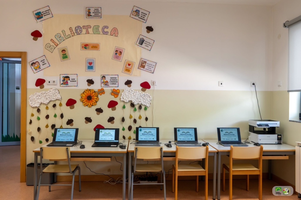 Biblioteca Escolar Escola Básica De Fornos De Algodres (7) Biblioteca Escolar Escola Básica De Fornos De Algodres (7)