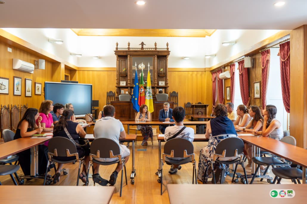 Reunião Com Alunos (2) Reunião Com Alunos (2)